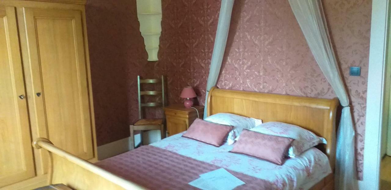 Chambres D'Hotes Le Petit Roche Arc-et-Senans Exteriér fotografie